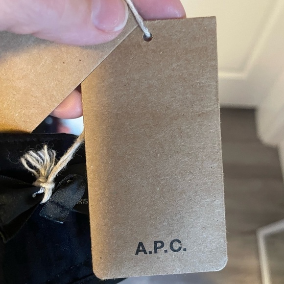 * APC bnwt pants. Size 38 - Picture 4 of 5
